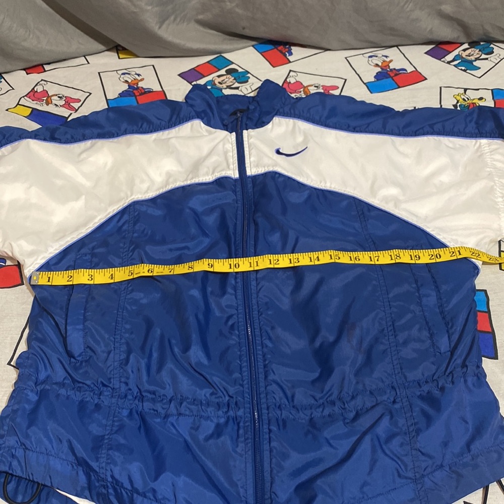 Vintage 90s Red Label Nike Windbreaker - Picture 8 of 10